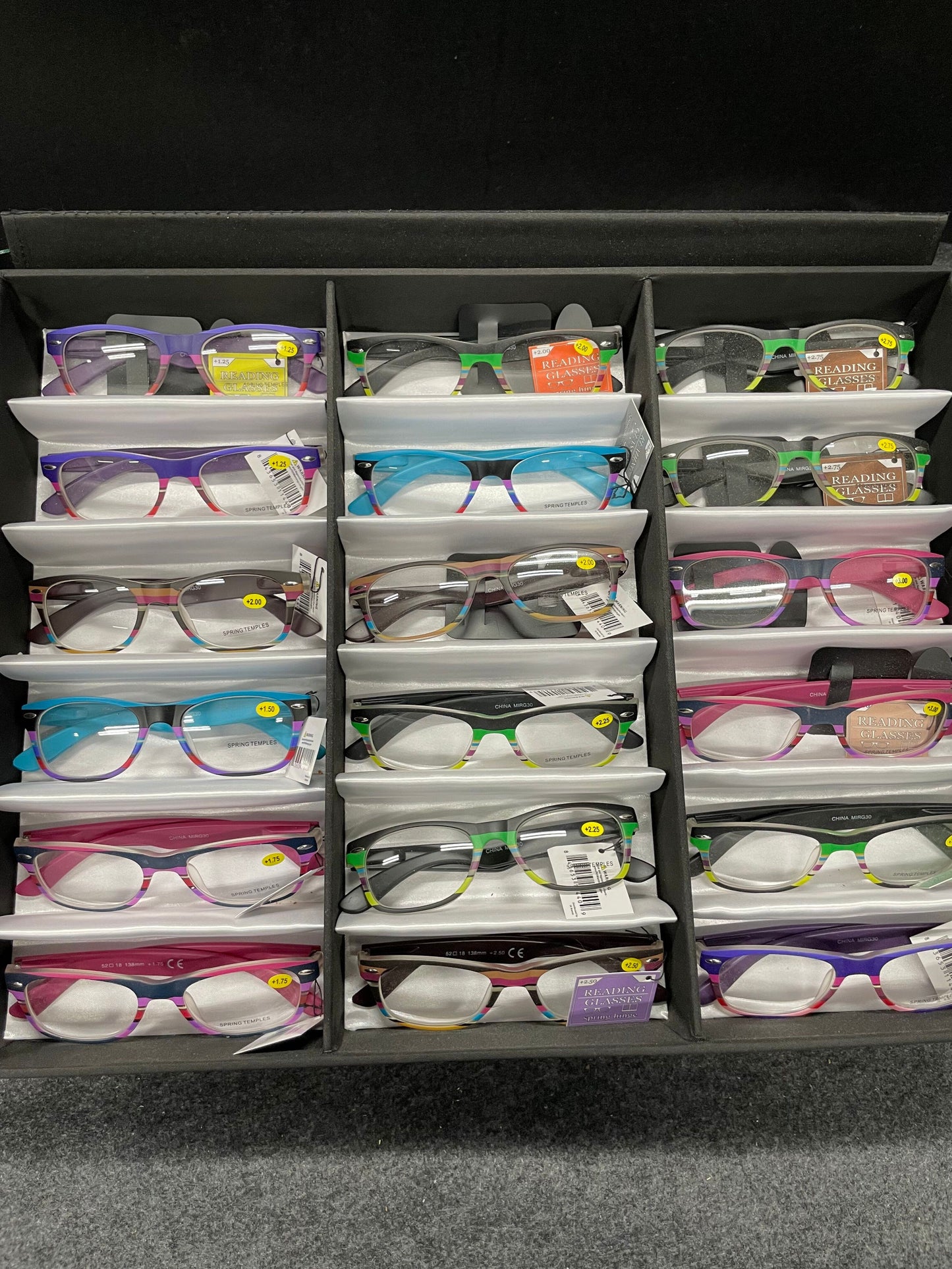 Striped Ladies Reading Glasses